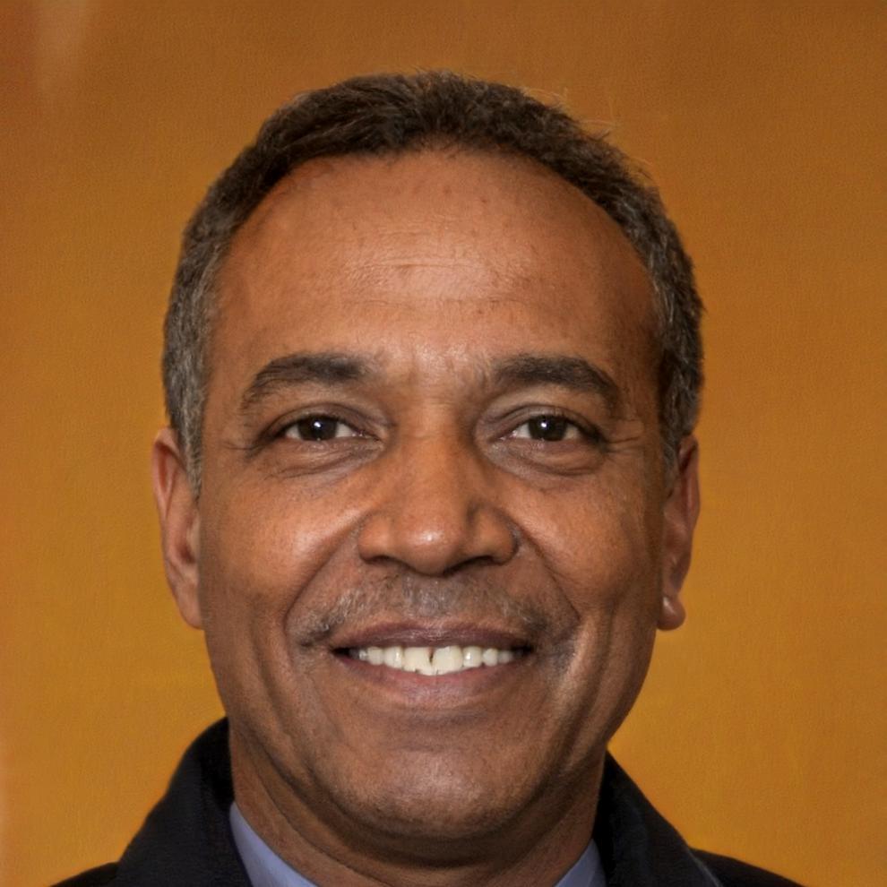 Portrait of Alistair Dunmore, Lead Financial Analyst at moraviquonex